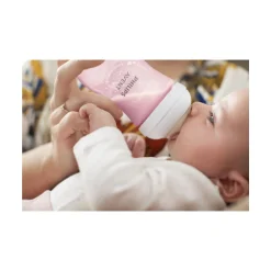 Biberon natural con tettarella a risposta naturale rosa da 260 ml 1m+ | senza bpa – philips avent