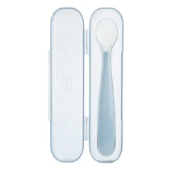 Cucchiaino morbido silicone 6m+ grigio con case – chicco